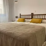 Apartamento Victoria & Parking Estepona